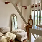 Bali Stylische Mit Terrasse Apartment