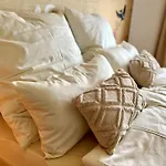 Apartment Bali Stylische Mit Terrasse Schönefeld