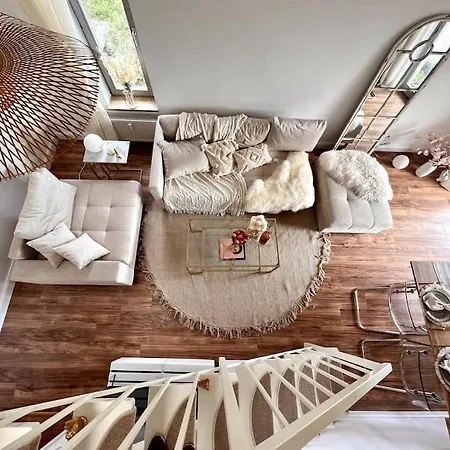 Bali Stylische Mit Terrasse Lejlighed