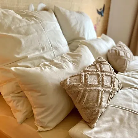 Apartment Bali Stylische Mit Terrasse Schönefeld