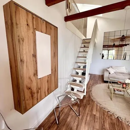 Bali Stylische Mit Terrasse