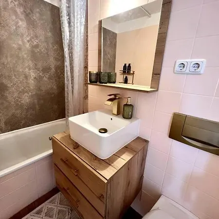 Bali Stylische Mit Terrasse