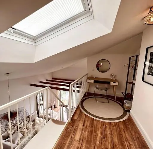 Bali Stylische Mit Terrasse 아파트