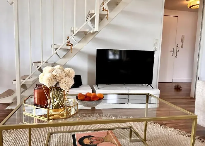 Bali Stylische Mit Terrasse * Schönefeld