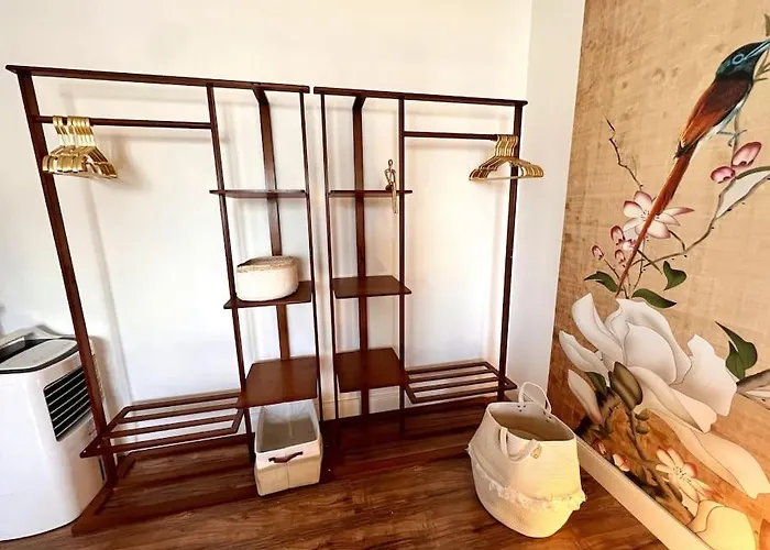 Bali Stylische Mit Terrasse 아파트